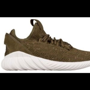 NWT adidas Tubular Doom Sock Sneaker M9.5D